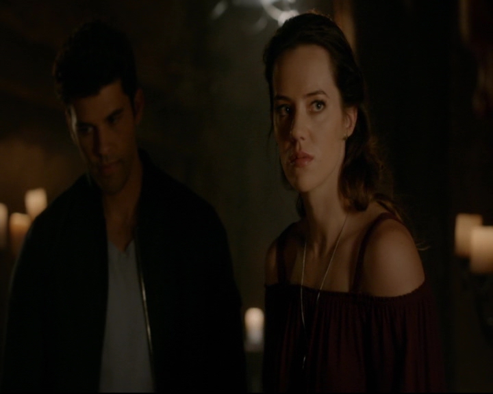 vampirediariesworld-dot-nl_TheOriginals5x04BetweenTheDevilAndTheDeepBlueSea00721.jpg