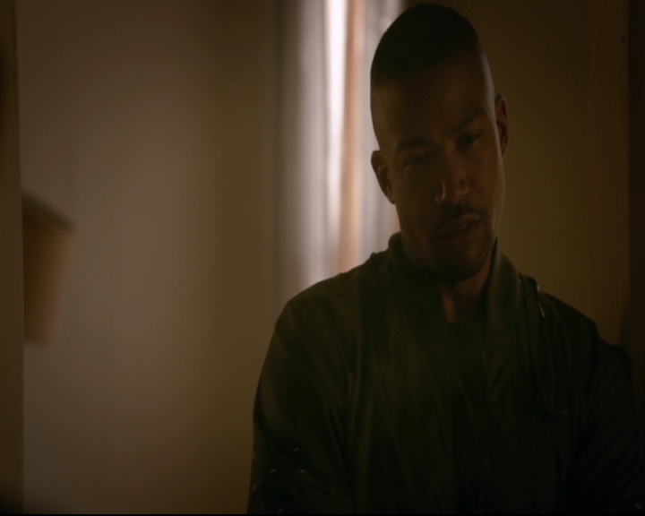 vampirediariesworld-dot-nl_TheOriginals5x04BetweenTheDevilAndTheDeepBlueSea00754.jpg