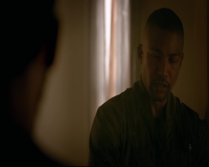 vampirediariesworld-dot-nl_TheOriginals5x04BetweenTheDevilAndTheDeepBlueSea00755.jpg