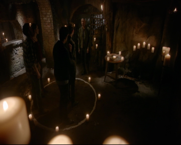 vampirediariesworld-dot-nl_TheOriginals5x04BetweenTheDevilAndTheDeepBlueSea00870.jpg