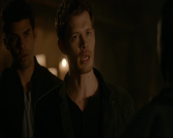 vampirediariesworld-dot-nl_TheOriginals5x04BetweenTheDevilAndTheDeepBlueSea00876.jpg