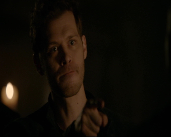 vampirediariesworld-dot-nl_TheOriginals5x04BetweenTheDevilAndTheDeepBlueSea00898.jpg