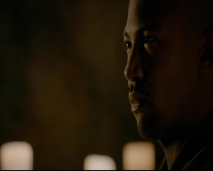 vampirediariesworld-dot-nl_TheOriginals5x04BetweenTheDevilAndTheDeepBlueSea00909.jpg