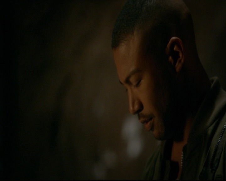 vampirediariesworld-dot-nl_TheOriginals5x04BetweenTheDevilAndTheDeepBlueSea00923.jpg