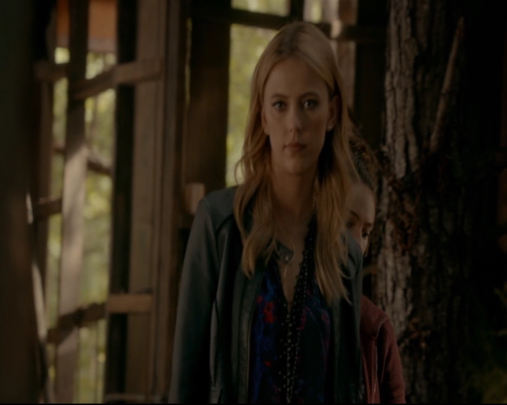 vampirediariesworld-dot-nl_TheOriginals5x04BetweenTheDevilAndTheDeepBlueSea00943.jpg