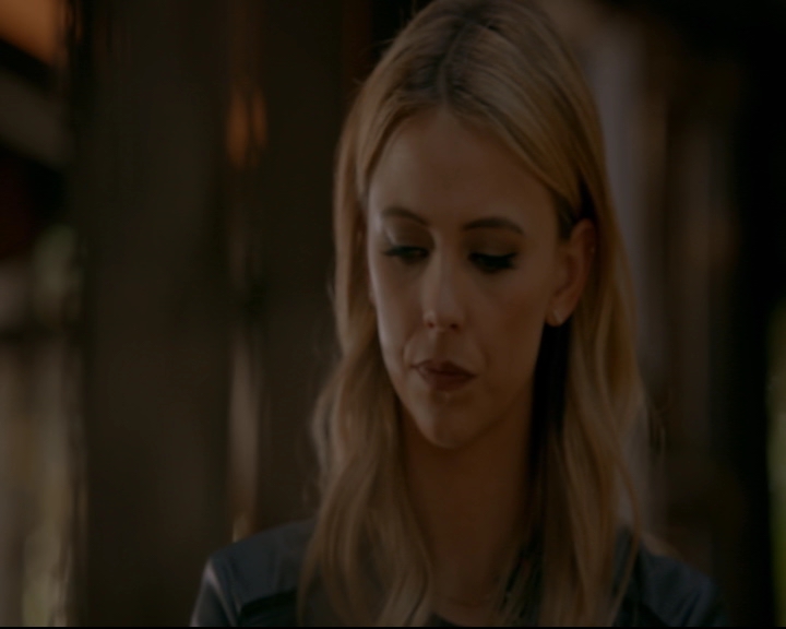 vampirediariesworld-dot-nl_TheOriginals5x04BetweenTheDevilAndTheDeepBlueSea00987.jpg