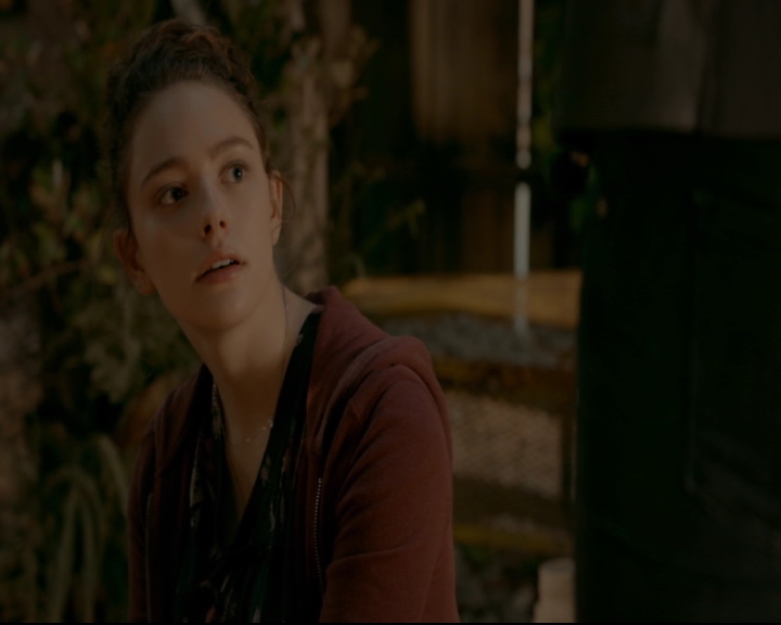 vampirediariesworld-dot-nl_TheOriginals5x04BetweenTheDevilAndTheDeepBlueSea01015.jpg