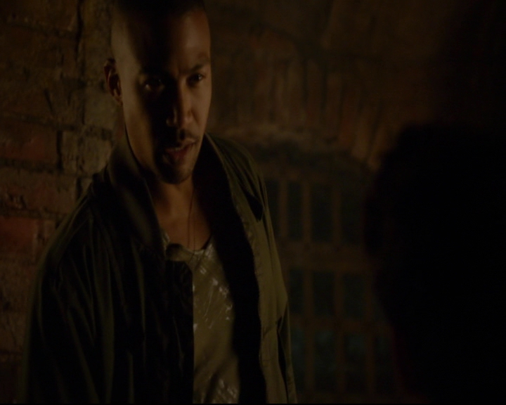 vampirediariesworld-dot-nl_TheOriginals5x04BetweenTheDevilAndTheDeepBlueSea01562.jpg