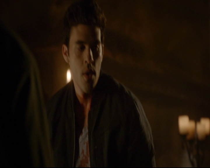 vampirediariesworld-dot-nl_TheOriginals5x04BetweenTheDevilAndTheDeepBlueSea01566.jpg