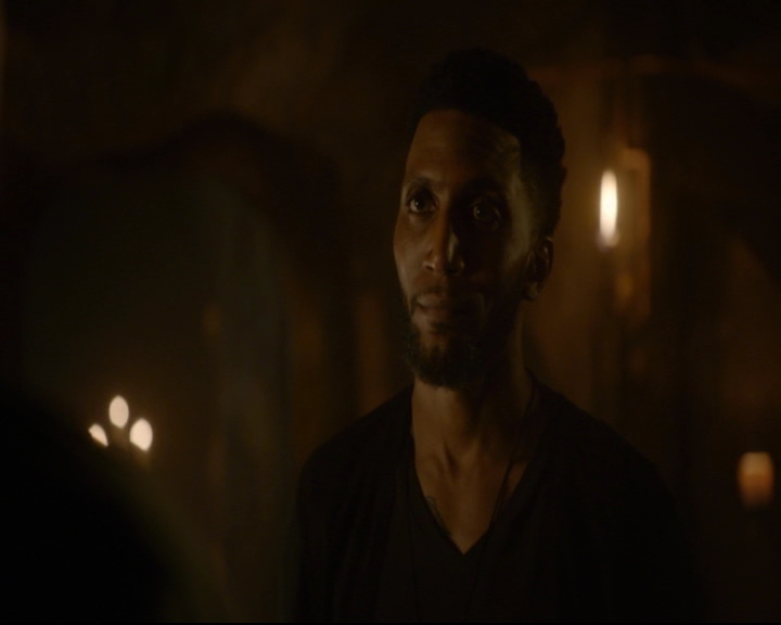 vampirediariesworld-dot-nl_TheOriginals5x04BetweenTheDevilAndTheDeepBlueSea01602.jpg