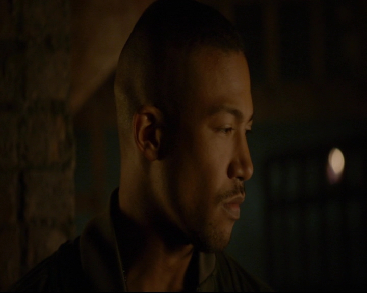 vampirediariesworld-dot-nl_TheOriginals5x04BetweenTheDevilAndTheDeepBlueSea01609.jpg