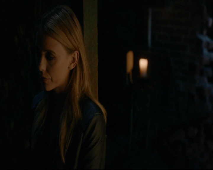 vampirediariesworld-dot-nl_TheOriginals5x04BetweenTheDevilAndTheDeepBlueSea01626.jpg