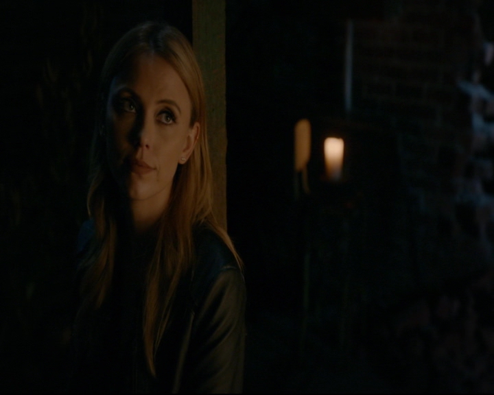 vampirediariesworld-dot-nl_TheOriginals5x04BetweenTheDevilAndTheDeepBlueSea01628.jpg