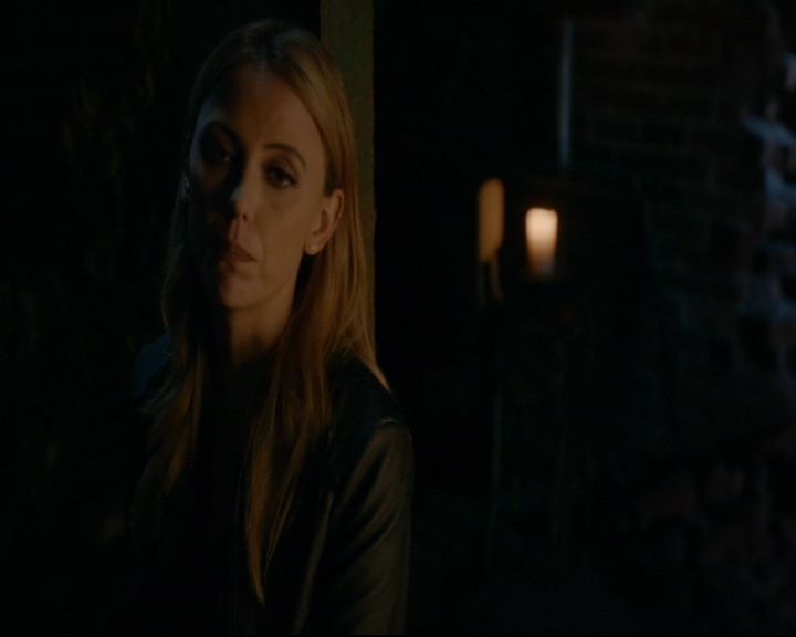 vampirediariesworld-dot-nl_TheOriginals5x04BetweenTheDevilAndTheDeepBlueSea01632.jpg