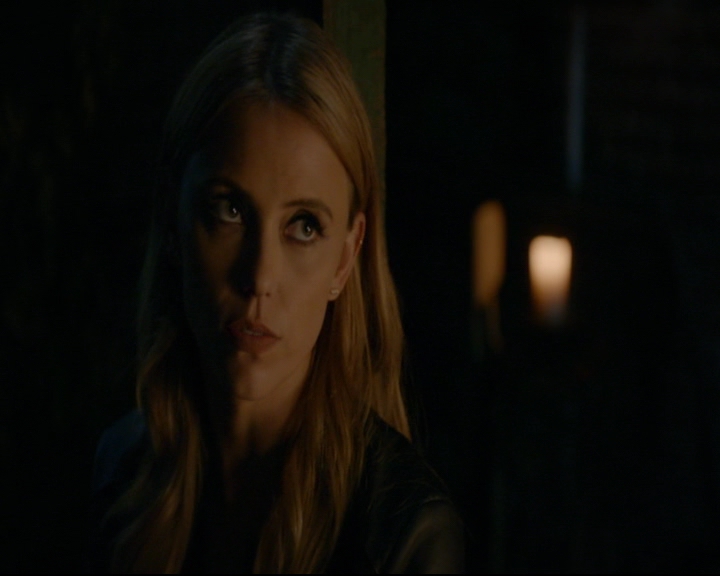 vampirediariesworld-dot-nl_TheOriginals5x04BetweenTheDevilAndTheDeepBlueSea01644.jpg