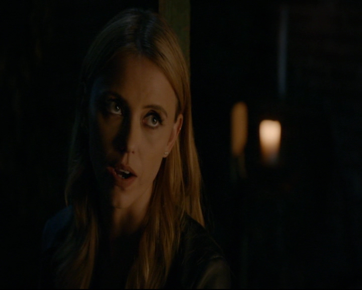 vampirediariesworld-dot-nl_TheOriginals5x04BetweenTheDevilAndTheDeepBlueSea01646.jpg