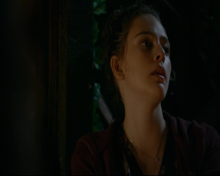 vampirediariesworld-dot-nl_TheOriginals5x04BetweenTheDevilAndTheDeepBlueSea01664.jpg