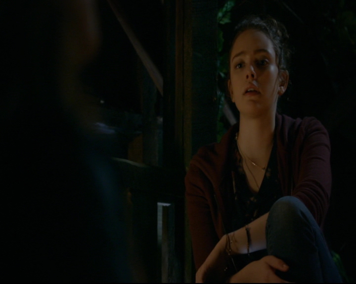 vampirediariesworld-dot-nl_TheOriginals5x04BetweenTheDevilAndTheDeepBlueSea01705.jpg