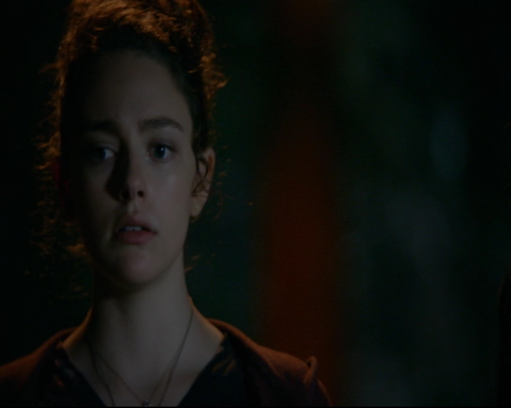 vampirediariesworld-dot-nl_TheOriginals5x04BetweenTheDevilAndTheDeepBlueSea01746.jpg