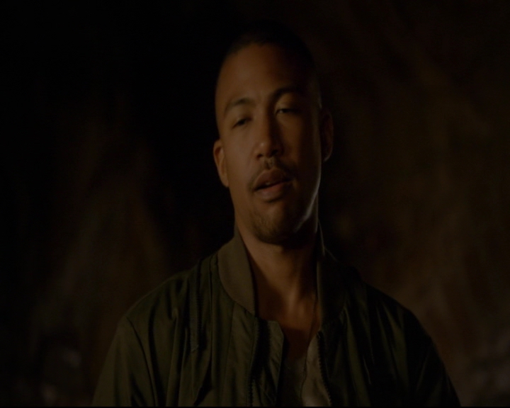 vampirediariesworld-dot-nl_TheOriginals5x04BetweenTheDevilAndTheDeepBlueSea01759.jpg