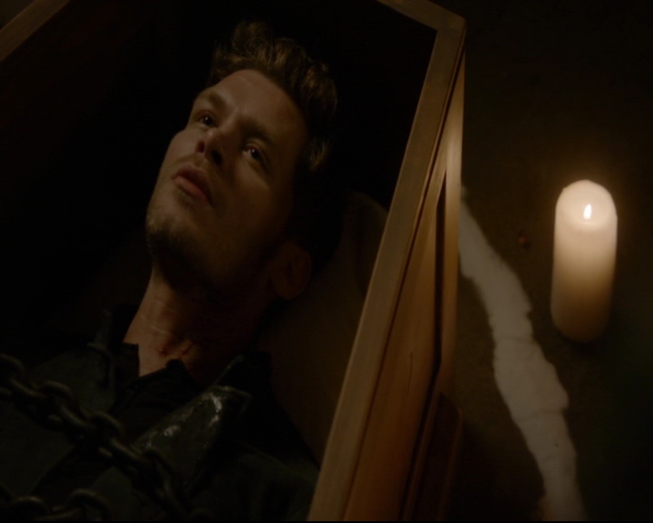 vampirediariesworld-dot-nl_TheOriginals5x04BetweenTheDevilAndTheDeepBlueSea01811.jpg