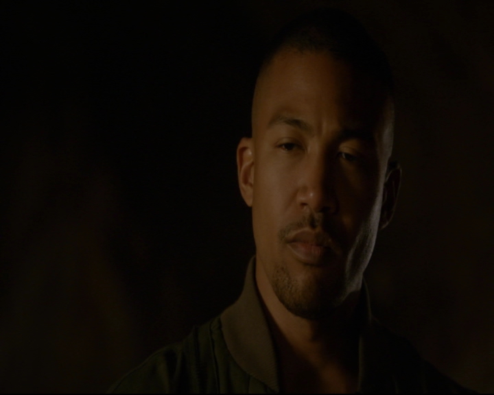 vampirediariesworld-dot-nl_TheOriginals5x04BetweenTheDevilAndTheDeepBlueSea01838.jpg