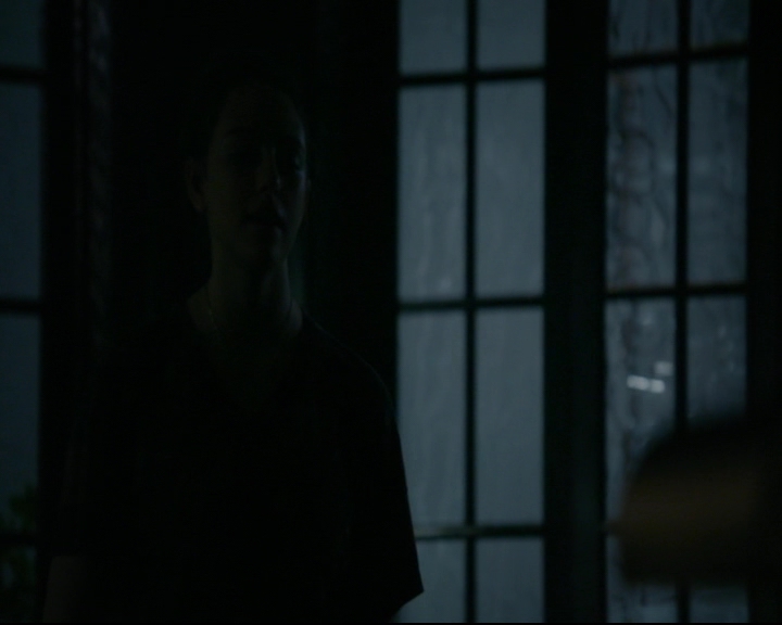 vampirediariesworld-dot-nl_TheOriginals5x04BetweenTheDevilAndTheDeepBlueSea02034.jpg