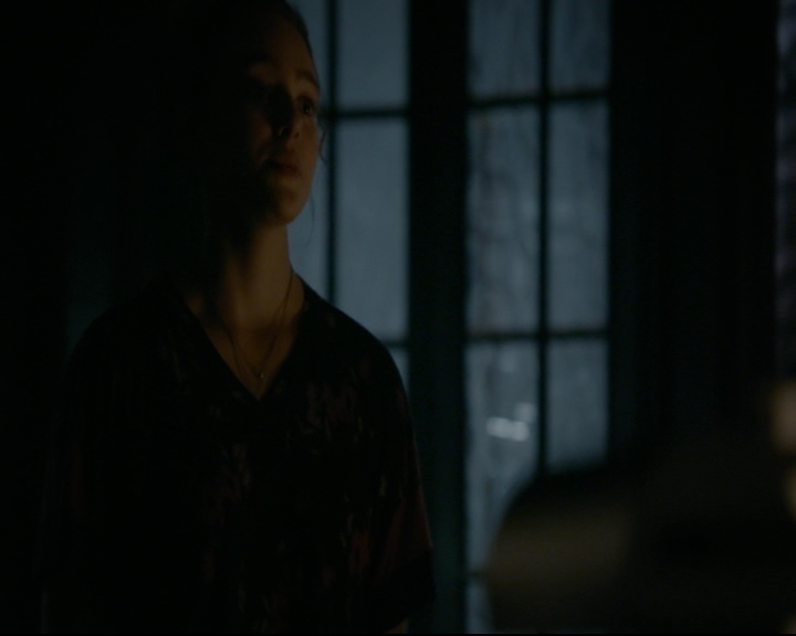 vampirediariesworld-dot-nl_TheOriginals5x04BetweenTheDevilAndTheDeepBlueSea02036.jpg