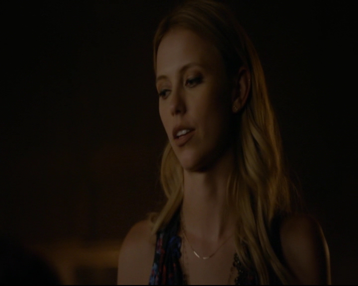 vampirediariesworld-dot-nl_TheOriginals5x04BetweenTheDevilAndTheDeepBlueSea02043.jpg