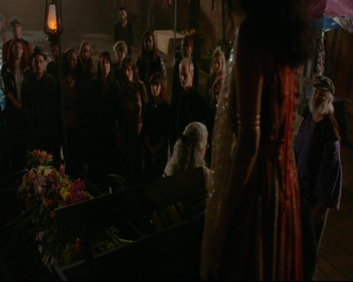 vampirediariesworld-dot-nl_TheOriginals5x04BetweenTheDevilAndTheDeepBlueSea02109.jpg