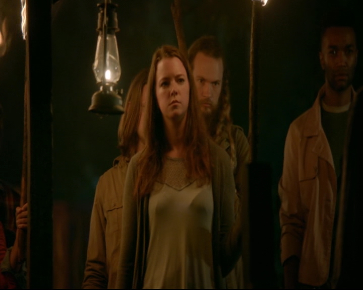 vampirediariesworld-dot-nl_TheOriginals5x04BetweenTheDevilAndTheDeepBlueSea02188.jpg