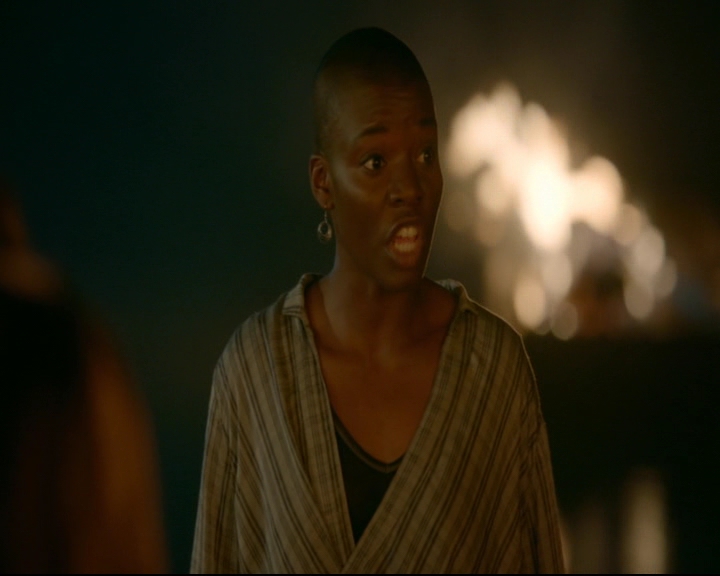 vampirediariesworld-dot-nl_TheOriginals5x04BetweenTheDevilAndTheDeepBlueSea02192.jpg