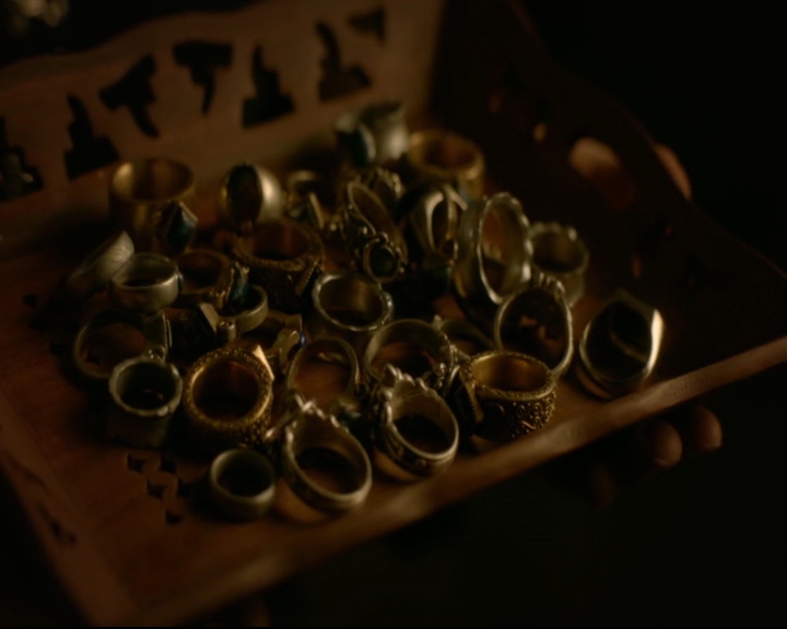 vampirediariesworld-dot-nl_TheOriginals5x04BetweenTheDevilAndTheDeepBlueSea02218.jpg