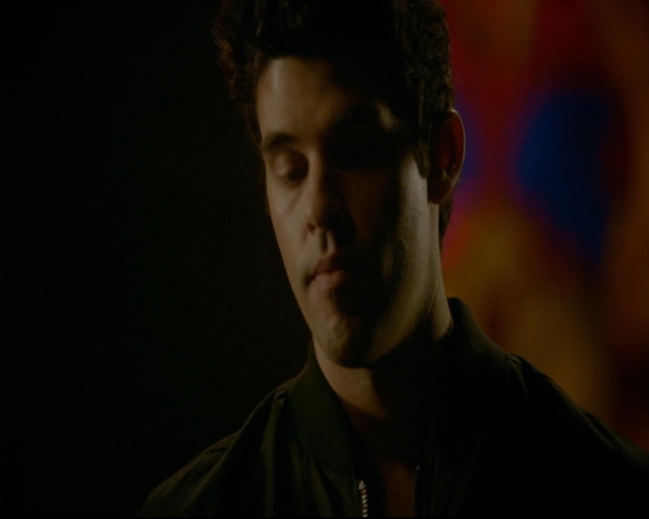 vampirediariesworld-dot-nl_TheOriginals5x04BetweenTheDevilAndTheDeepBlueSea02222.jpg