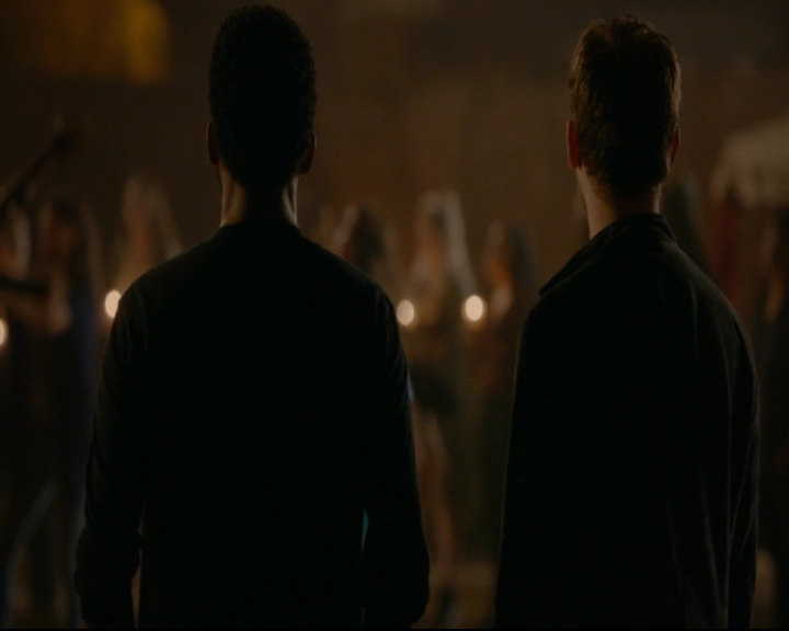 vampirediariesworld-dot-nl_TheOriginals5x04BetweenTheDevilAndTheDeepBlueSea02277.jpg