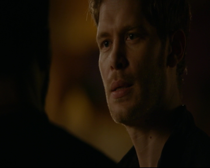 vampirediariesworld-dot-nl_TheOriginals5x04BetweenTheDevilAndTheDeepBlueSea02311.jpg