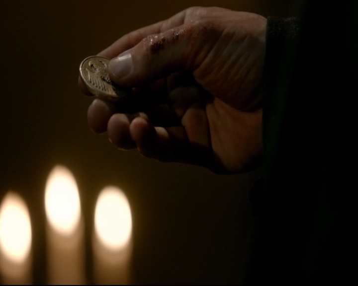 vampirediariesworld-dot-nl_TheOriginals5x04BetweenTheDevilAndTheDeepBlueSea02344.jpg