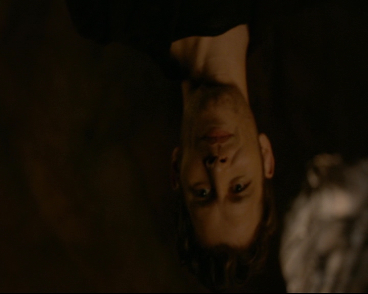 vampirediariesworld-dot-nl_TheOriginals5x05DontItJustBreakYourHeart00105.jpg