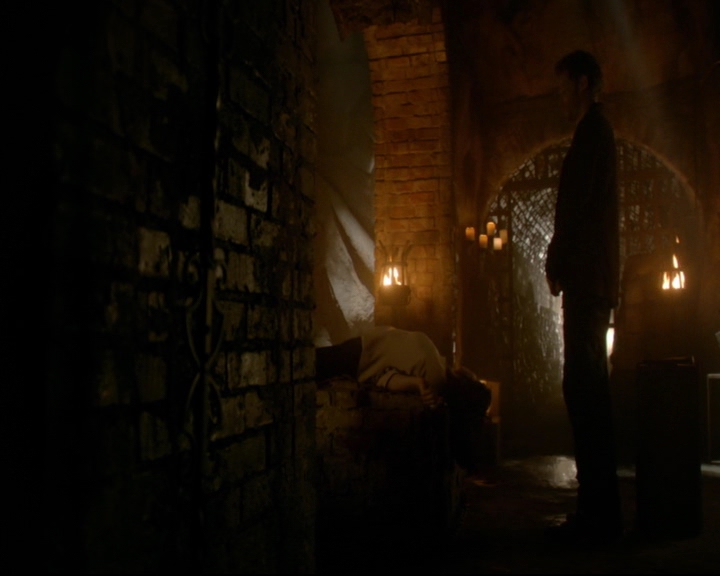 vampirediariesworld-dot-nl_TheOriginals5x05DontItJustBreakYourHeart00113.jpg