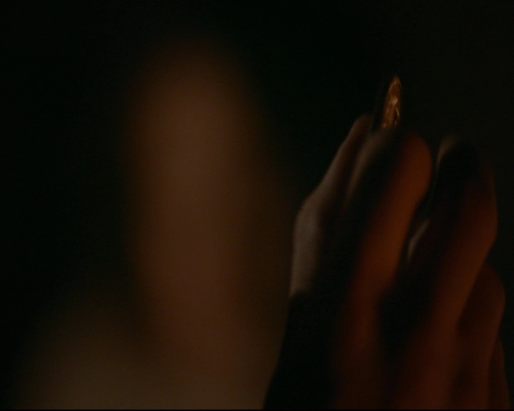 vampirediariesworld-dot-nl_TheOriginals5x05DontItJustBreakYourHeart01019.jpg