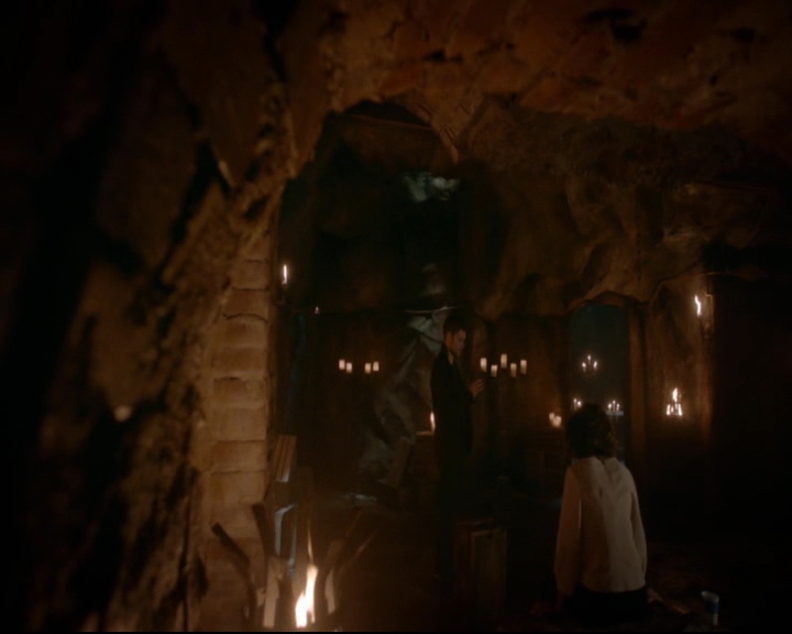 vampirediariesworld-dot-nl_TheOriginals5x05DontItJustBreakYourHeart01033.jpg