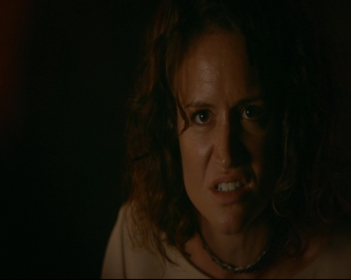 vampirediariesworld-dot-nl_TheOriginals5x05DontItJustBreakYourHeart01090.jpg