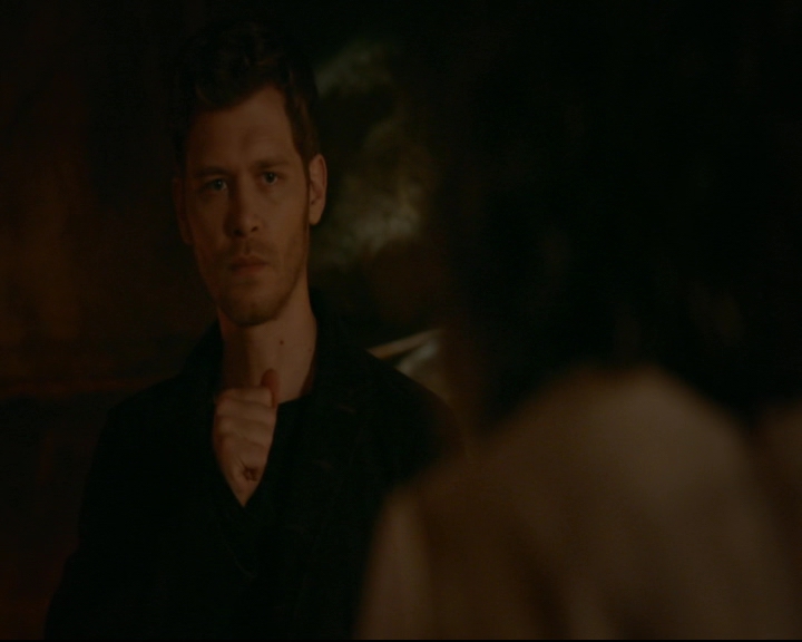 vampirediariesworld-dot-nl_TheOriginals5x05DontItJustBreakYourHeart01092.jpg