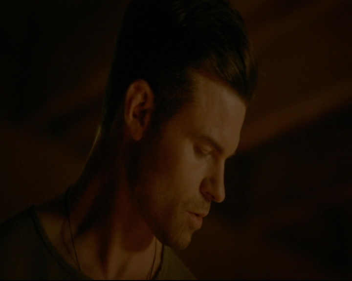 vampirediariesworld-dot-nl_TheOriginals5x05DontItJustBreakYourHeart01102.jpg