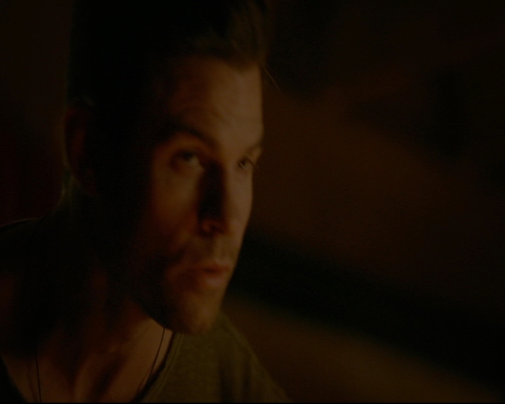 vampirediariesworld-dot-nl_TheOriginals5x05DontItJustBreakYourHeart01103.jpg