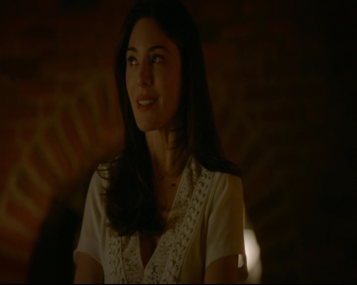 vampirediariesworld-dot-nl_TheOriginals5x05DontItJustBreakYourHeart01125.jpg