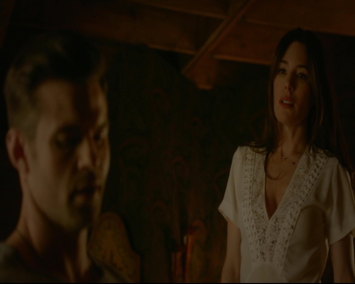 vampirediariesworld-dot-nl_TheOriginals5x05DontItJustBreakYourHeart01132.jpg