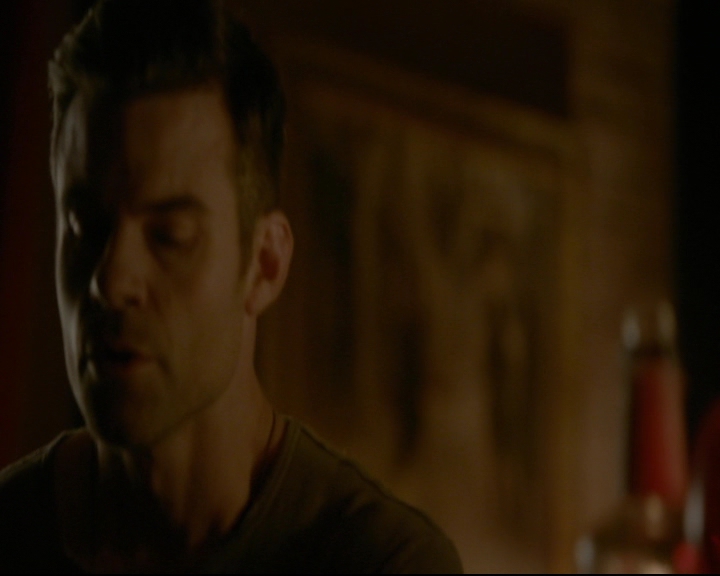 vampirediariesworld-dot-nl_TheOriginals5x05DontItJustBreakYourHeart01142.jpg