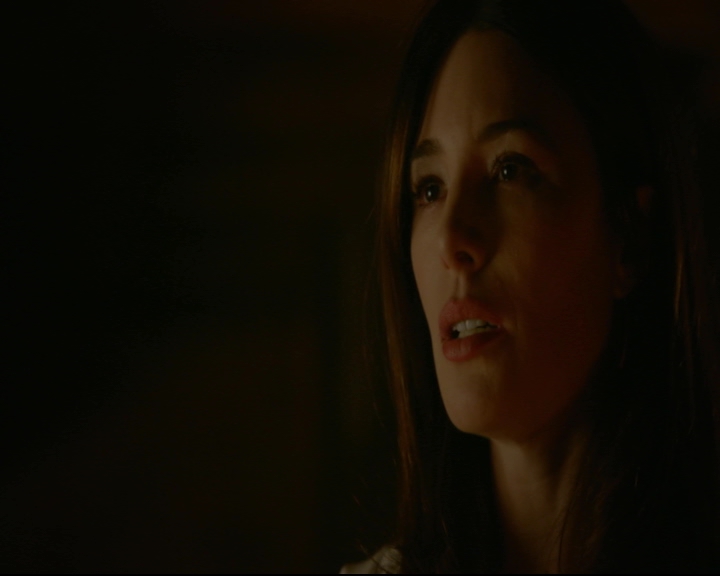 vampirediariesworld-dot-nl_TheOriginals5x05DontItJustBreakYourHeart01153.jpg