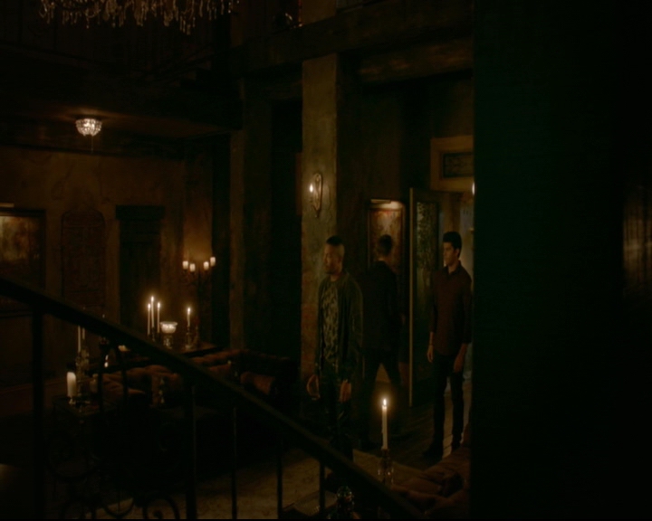 vampirediariesworld-dot-nl_TheOriginals5x05DontItJustBreakYourHeart01217.jpg